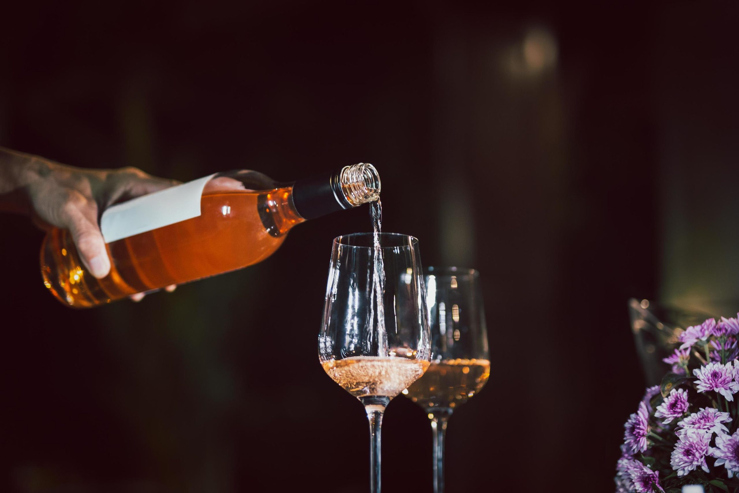 chi siamo - vino versato
